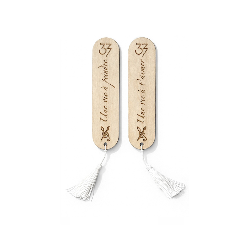 Clair Obscur Expedition 33 Wooden Bookmark Une vie à t’aimer